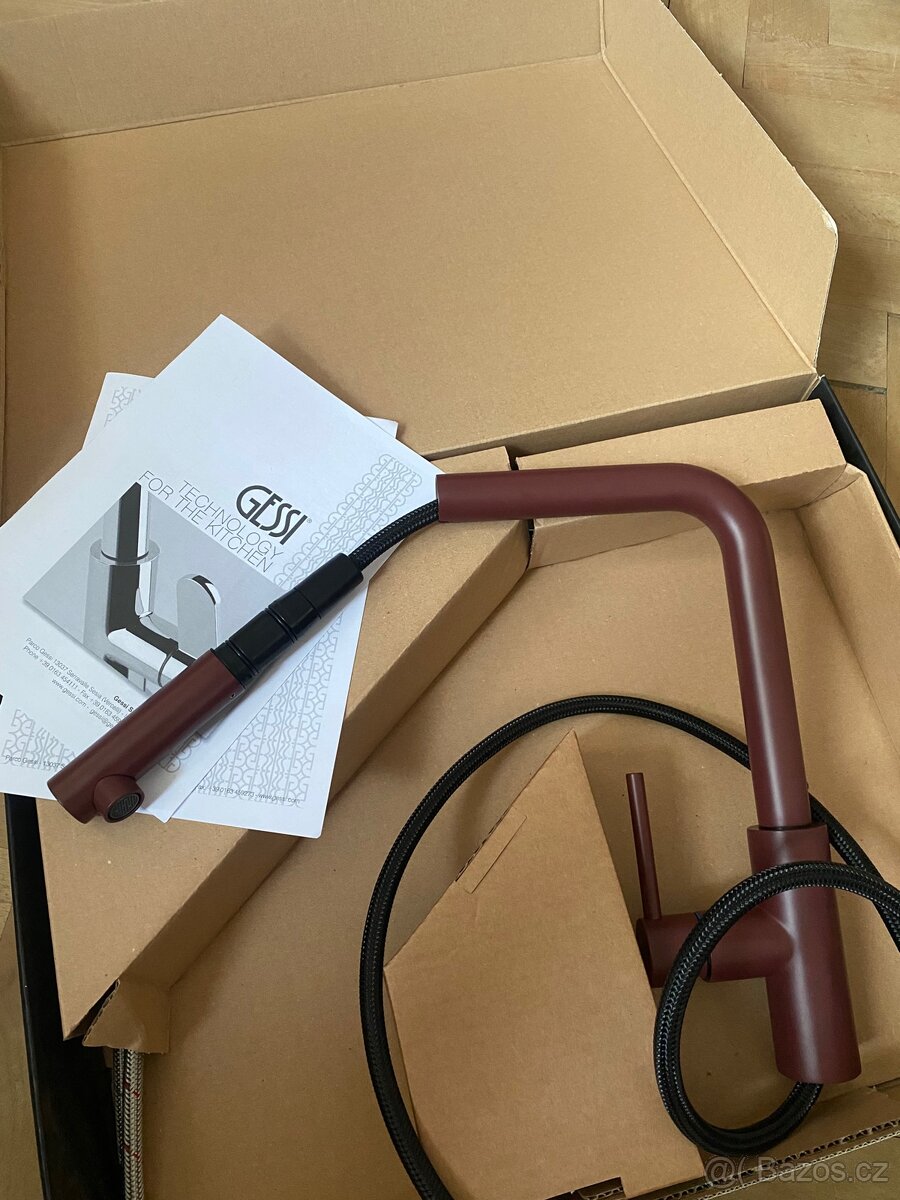 Vodovodni baterie se sprškou Gessi