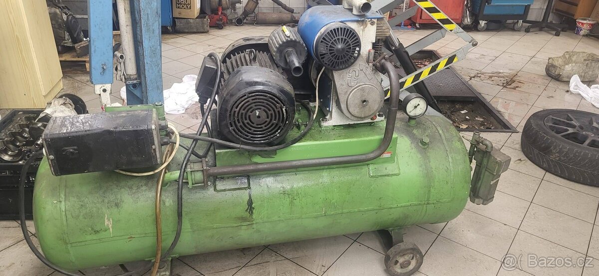 KOMPRESOR ORLÍK JSK75-2 VZDUŠNÍK 300L