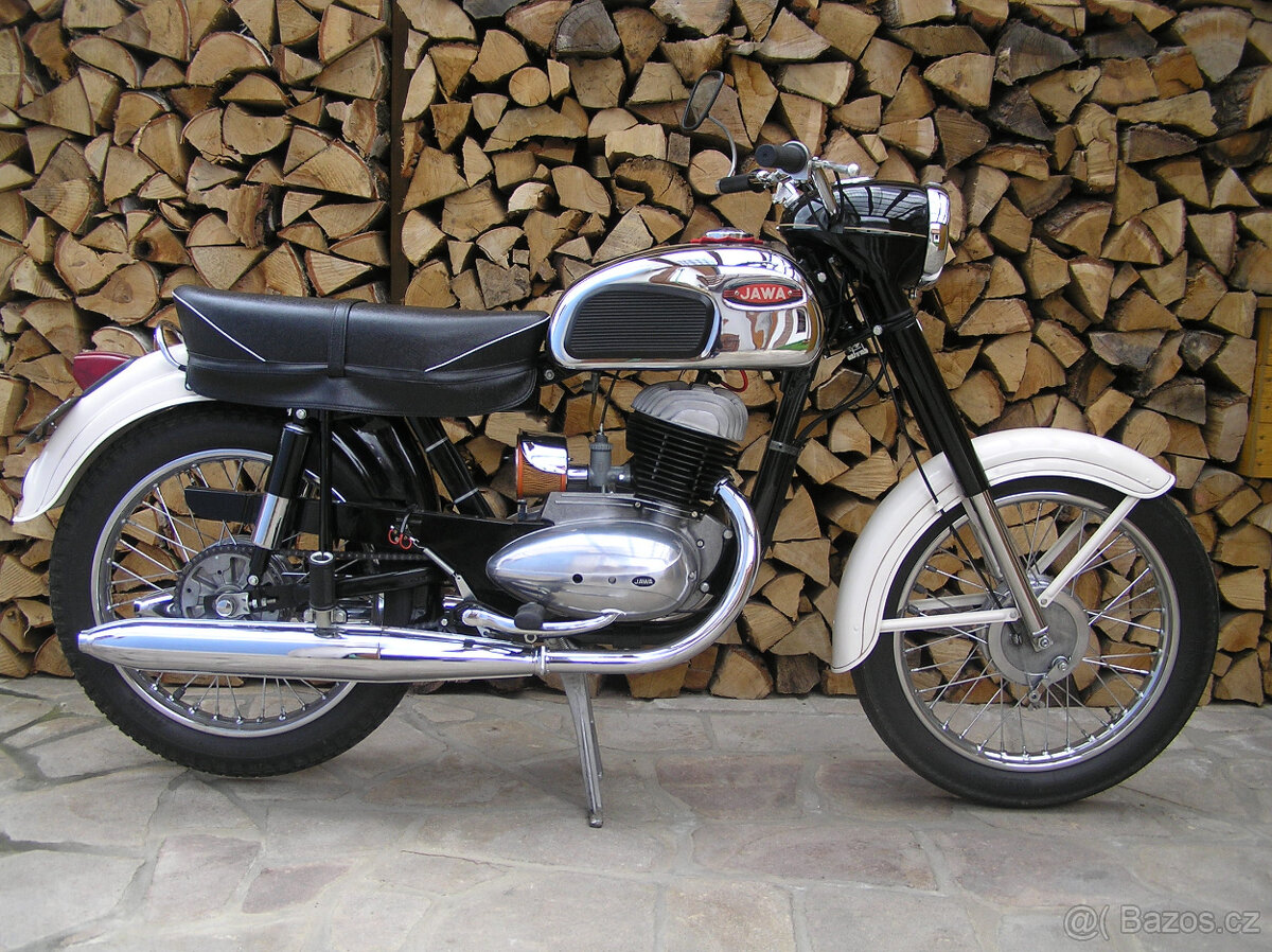 JAWA 250 590 Sport