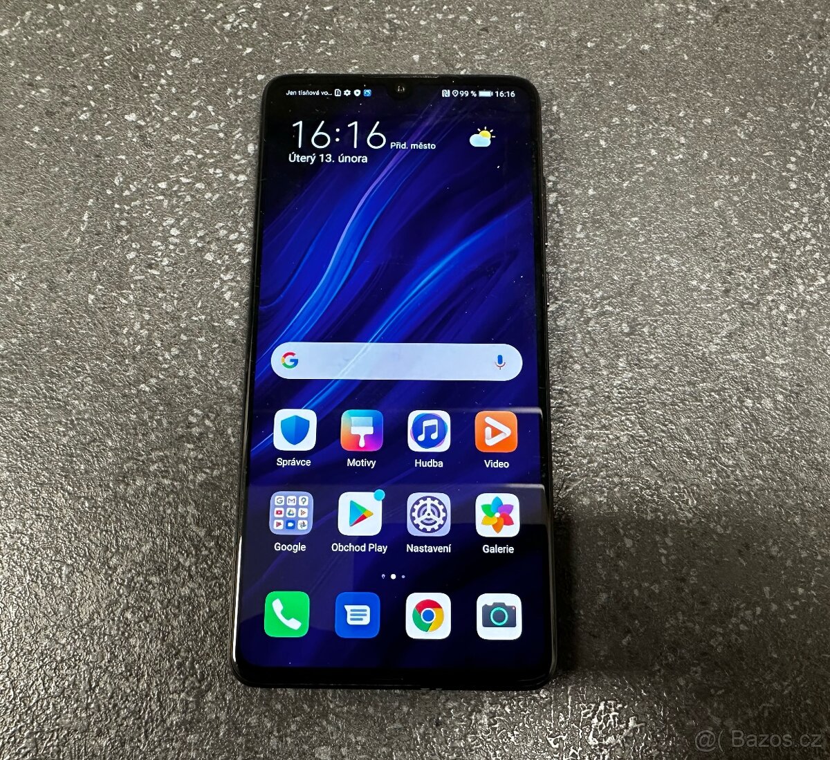 Huawei P30 128 GB + nabíječka