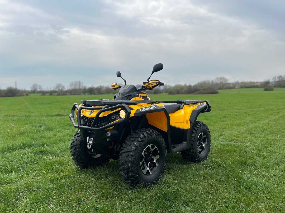 Can-am Outlander 1000XT - Warn - nové pneu - slušný stav