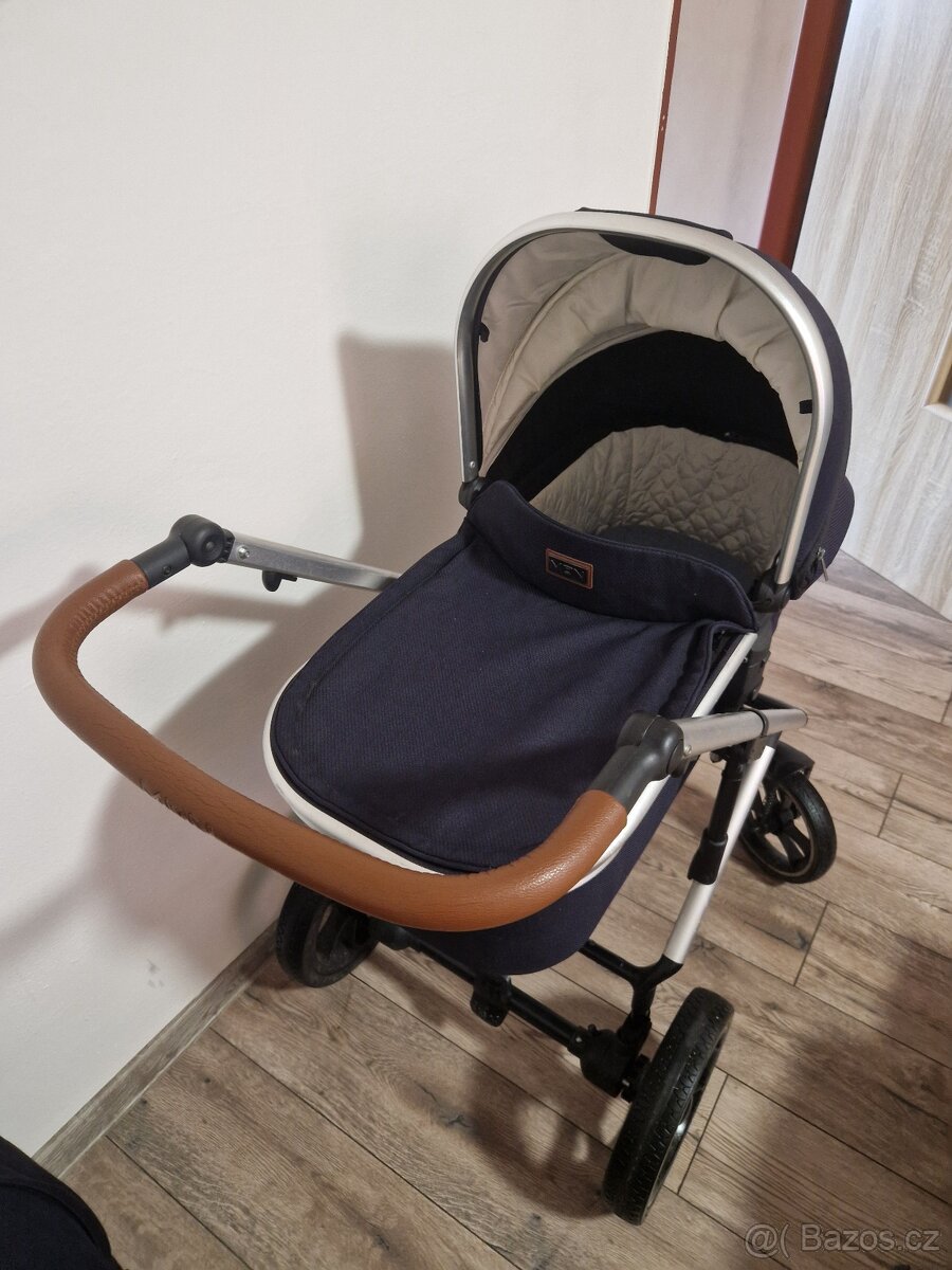 Kombinovaný kočárek Moon Nuova air