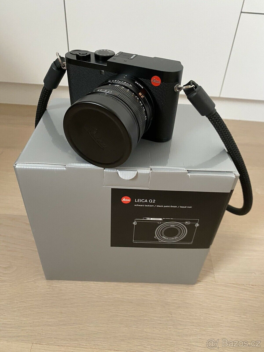 Kompaktní fotoaparát Leica Q2 47,3 MP - černý, jako nový