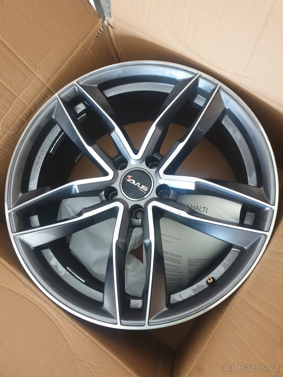 Prodám alu kola R19 na Škoda Kodiaq s pneumatikami.