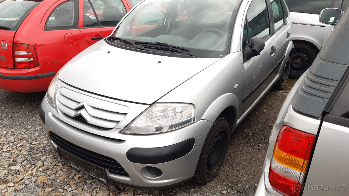 Citroen C3 1,1i 2007 44kW HFX - díly z vozu