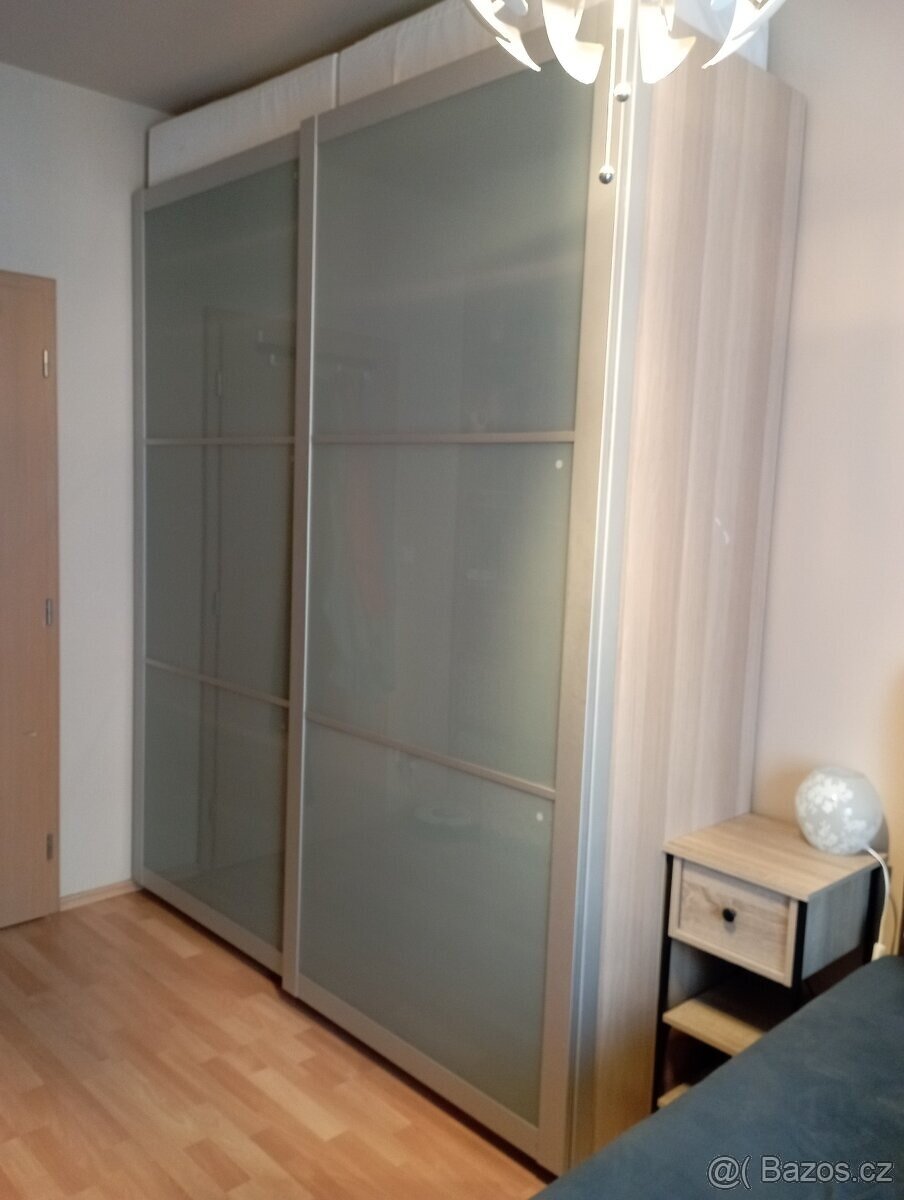 Šatní skřín IKEA PAX LYNGDAL
