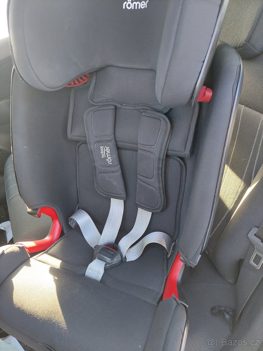 Britax Romer Advansafix IV R