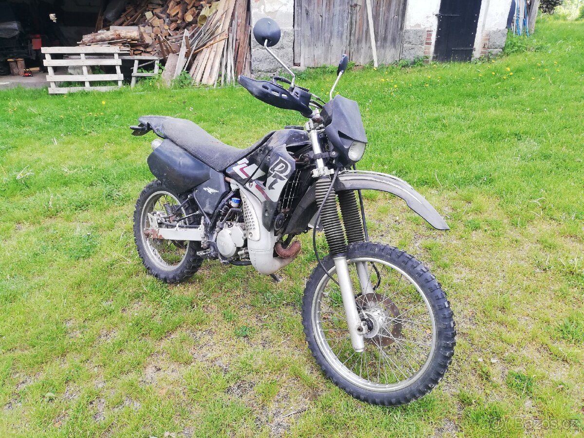 Yamaha DT 125