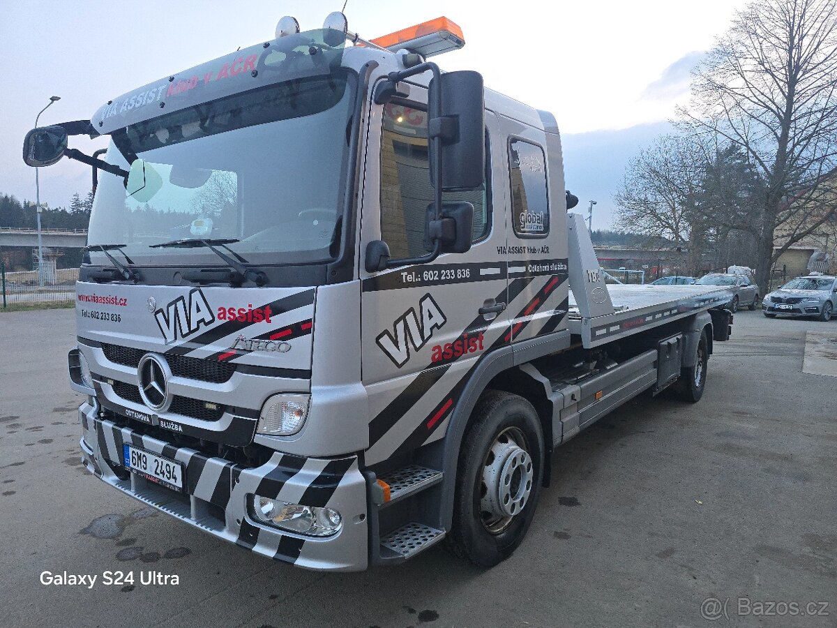 MB Atego 1529 rok 2013 Odtahový speciál