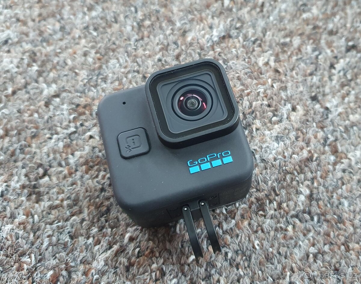 GoPro 11 black mini + pouzdro