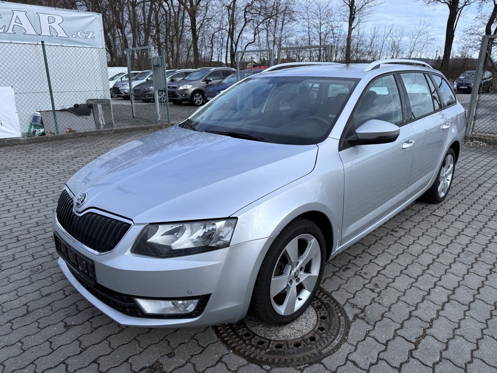 Škoda Octavia, 2.0 TDI 110 kW DSG, navigace