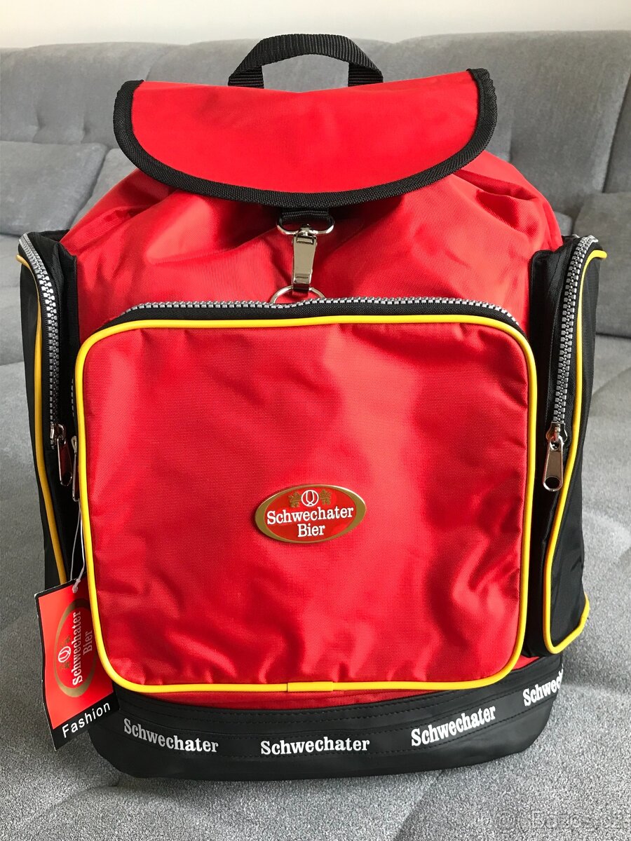Batoh turistický červený retro