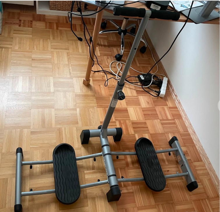 Prodám posilovací stroj Leg Magic