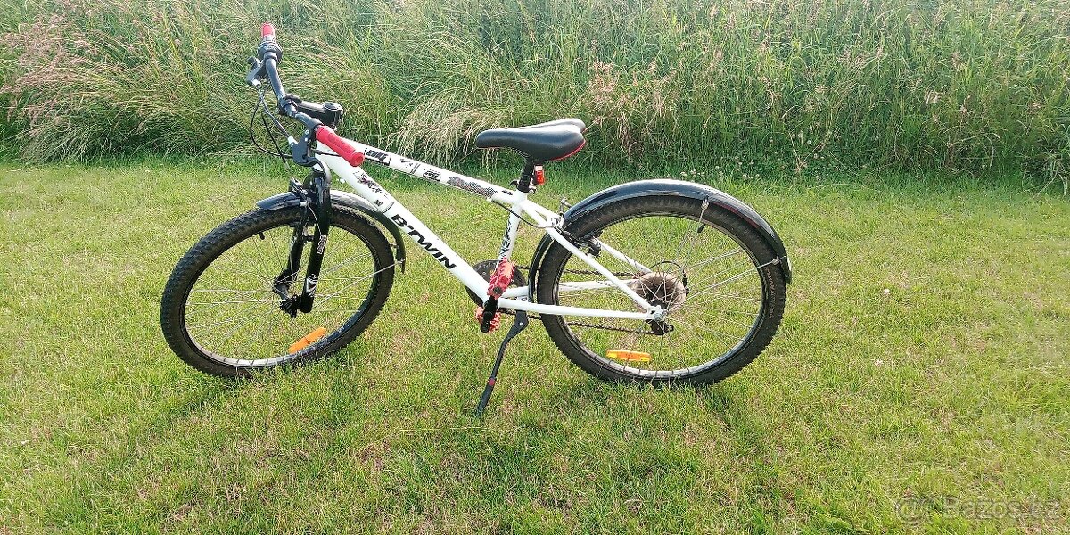 Dětské trekové kolo BTWIN Rockrider 100, 24"