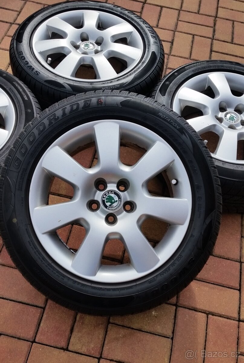 Zimní sada Škoda Octavia 1, VW Golf4 Bora 5x100 R16 4x7,5mm