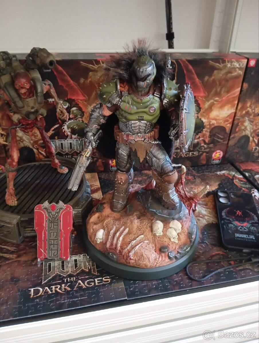 Doom the Dark Ages Slayer soška z CE