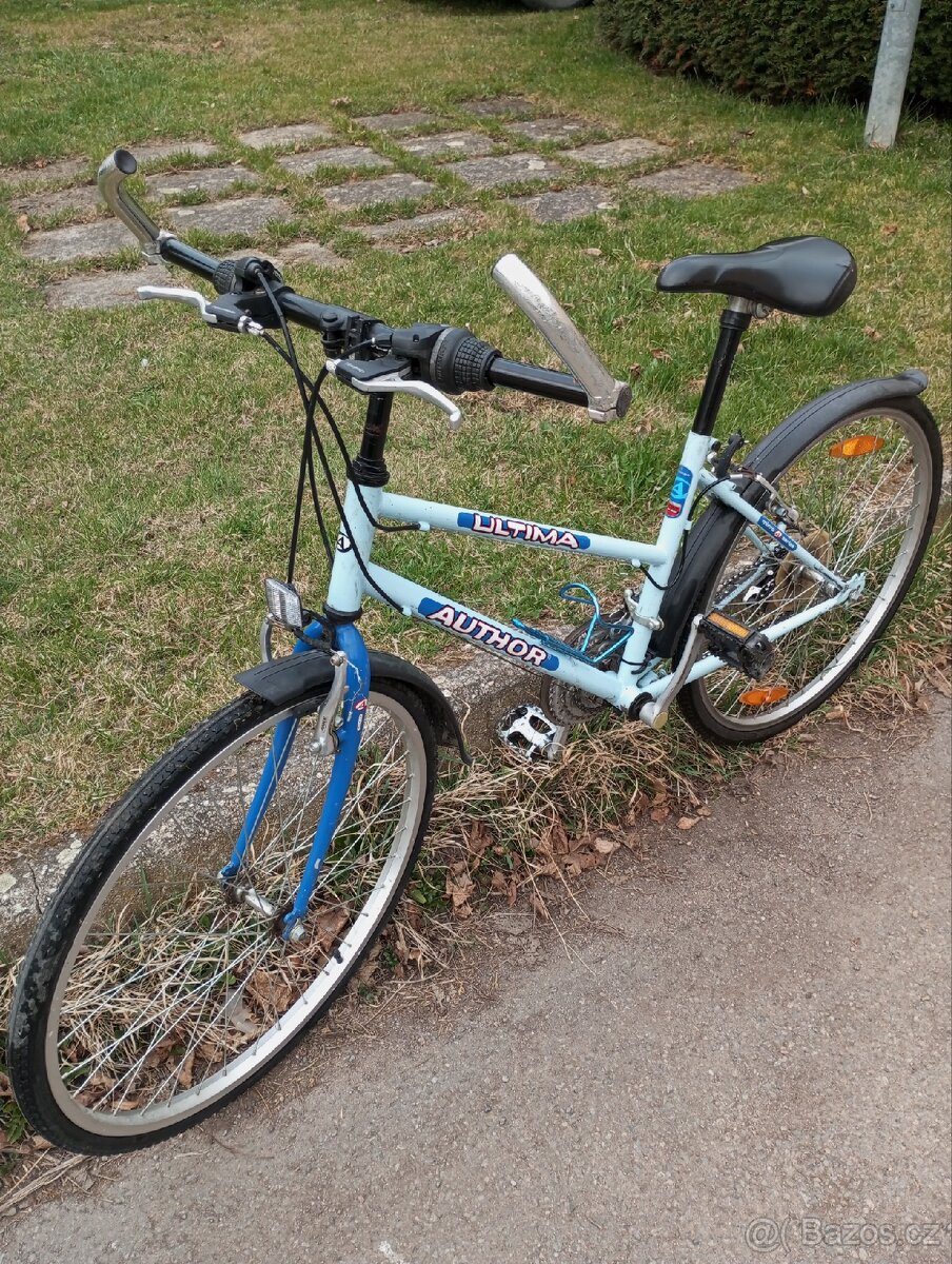 Dívčí kolo o velikosti 24