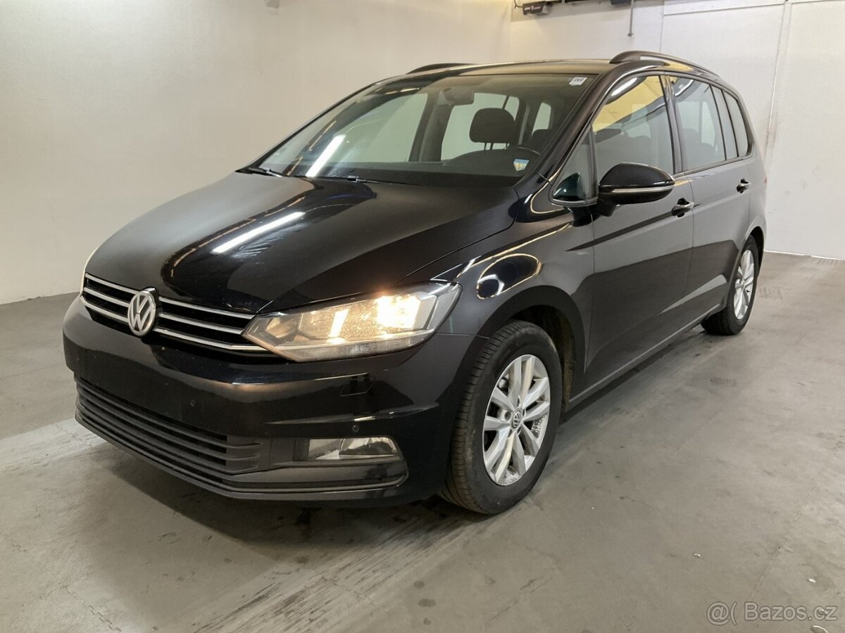 Volkswagen Touran 2.0 Tdi 110 KW 11/2015 227tkm 1.Majitel