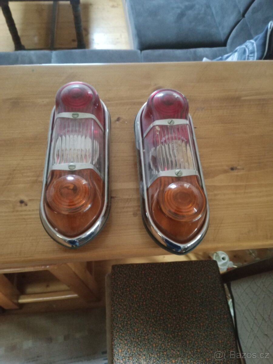 Zadní lampy