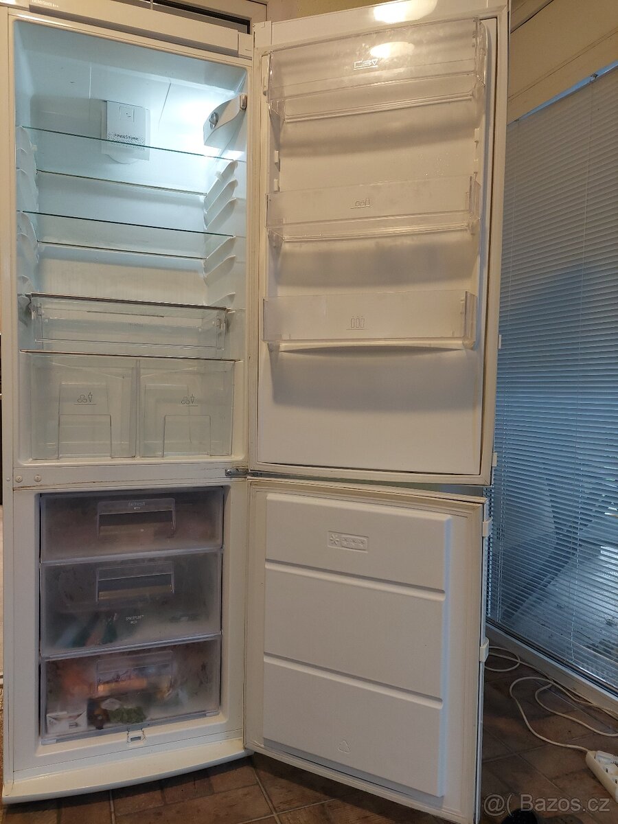 Kombinovaná lednice Electrolux
