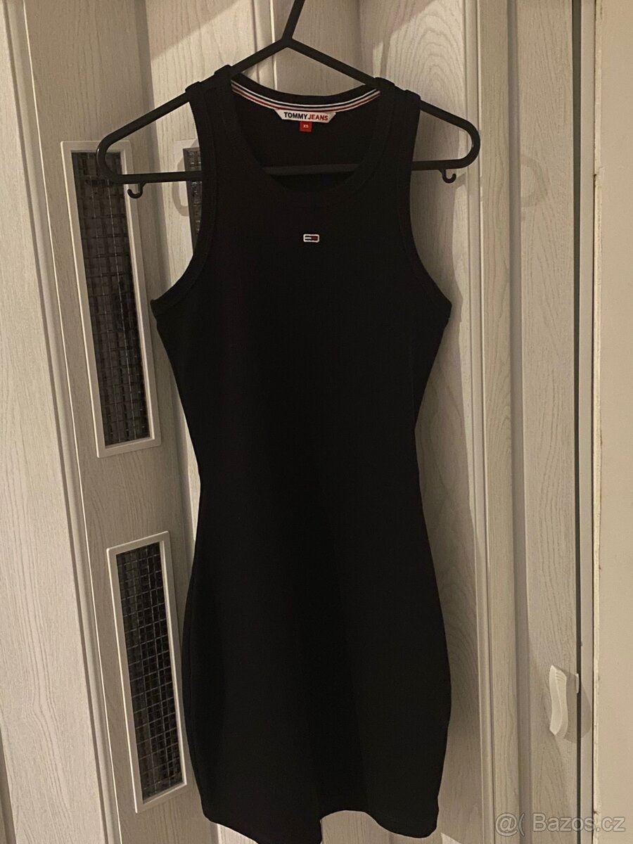 Dámské šaty Tommy Jeans