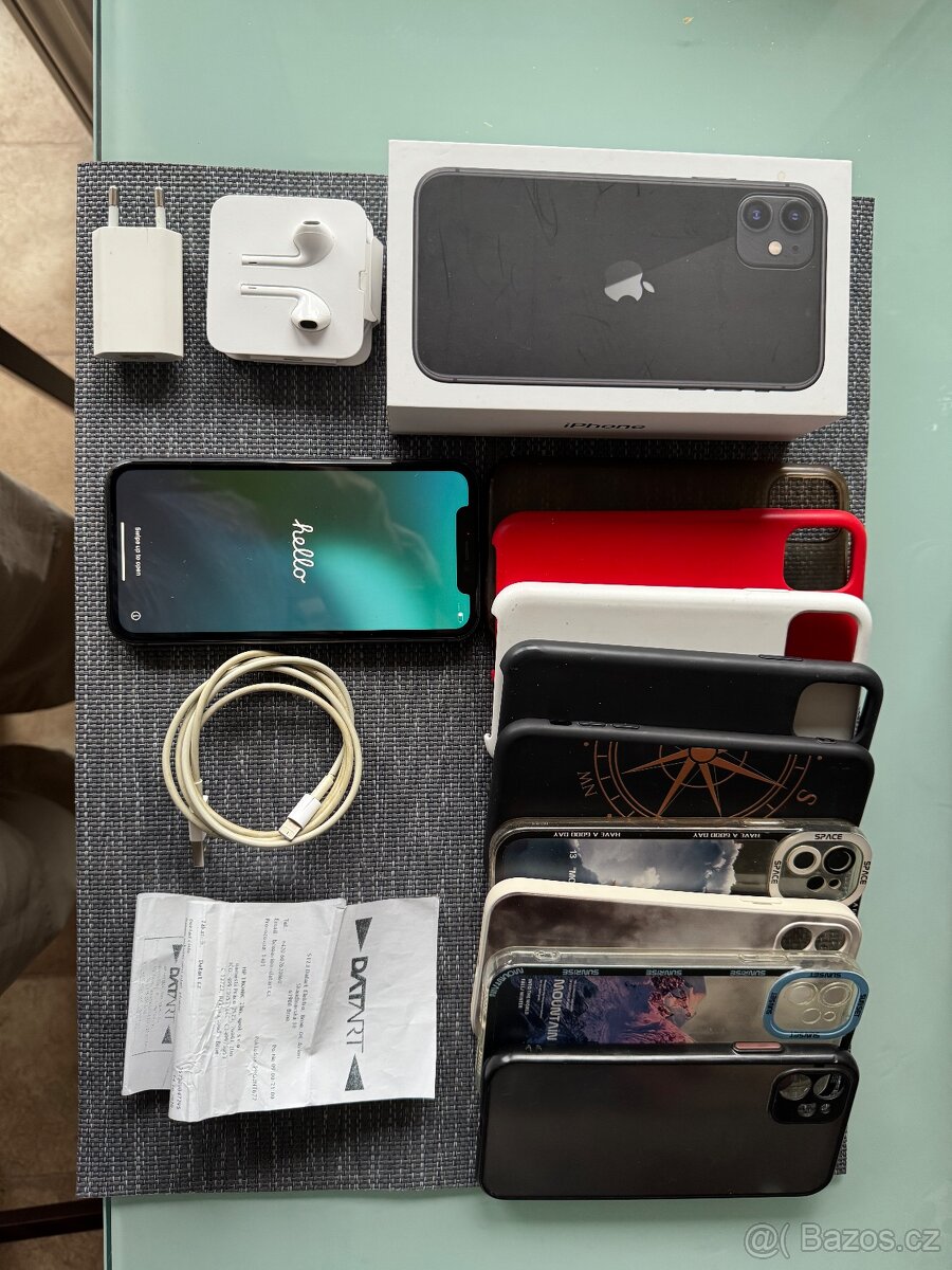 iPhone 11, 64 GB černý