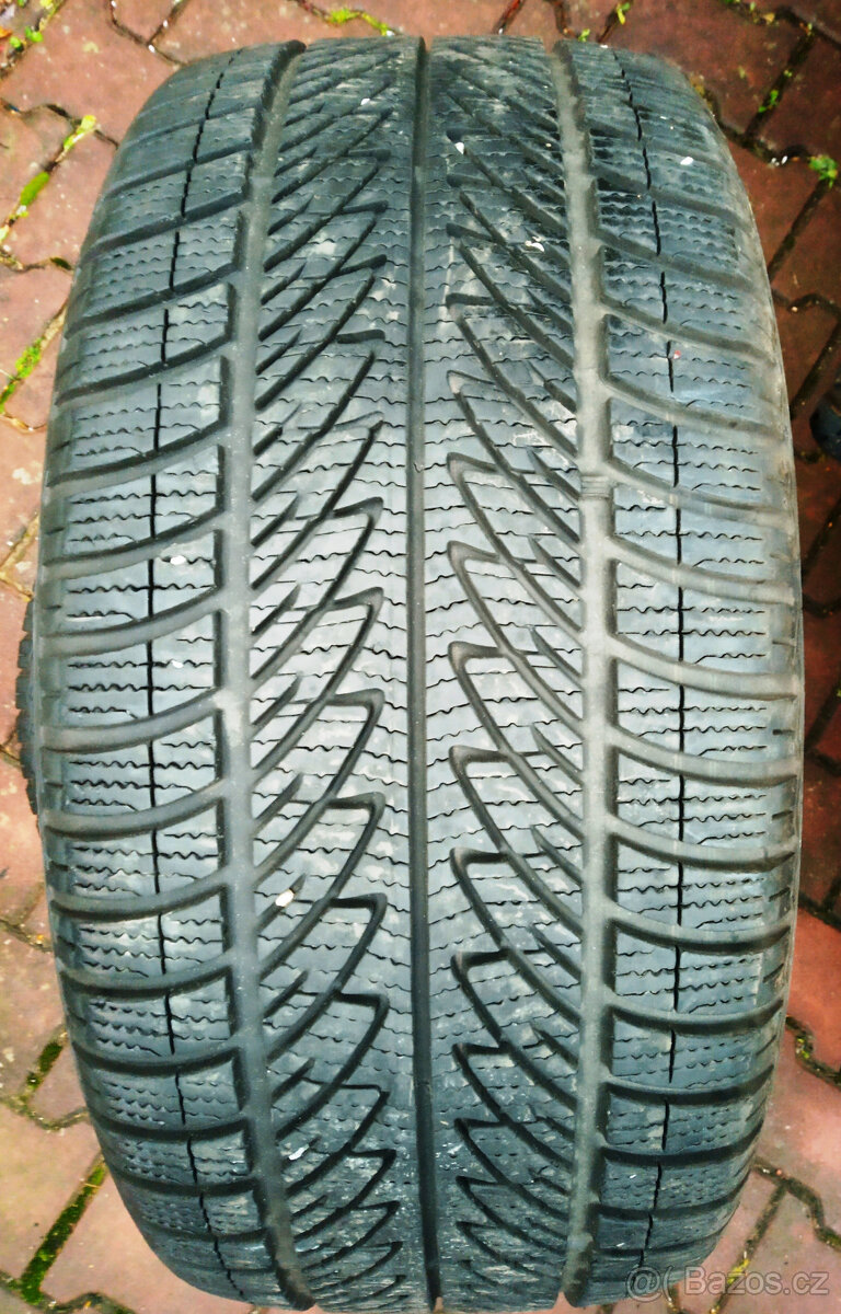 Pneu Goodyear UltraGrip 245/45/17 2 ks