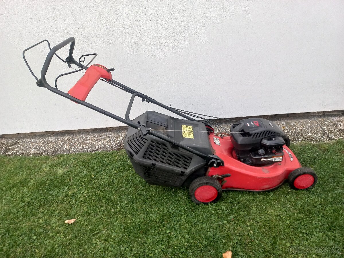 Sekačka  s pojezdem