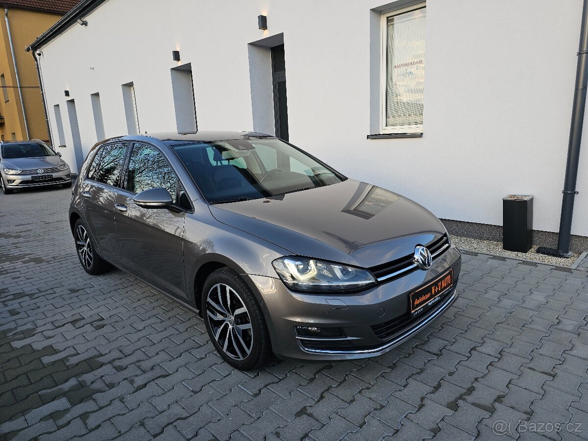 Golf VII 1,4TSi 90KW Highline 2014 NAVI, DAC, ALU, STK