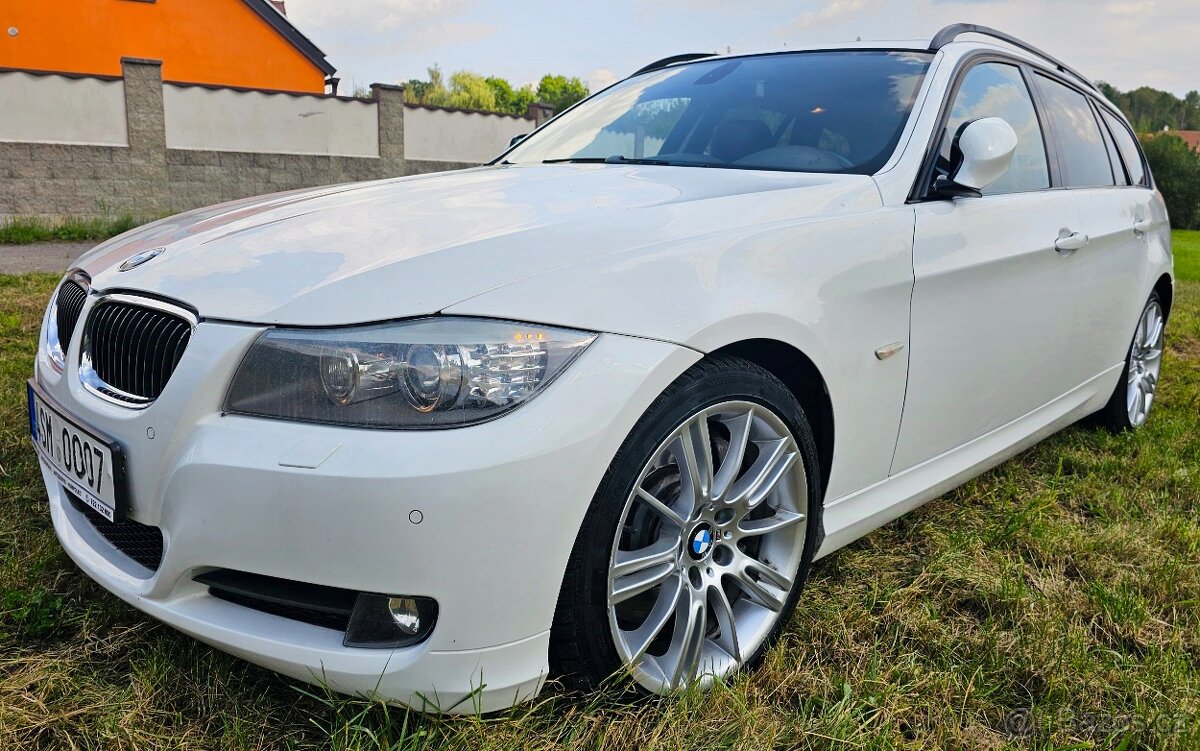 BMW 330D XDRIVE 4X4 M PAKET 180KW. AUTOMAT 2009