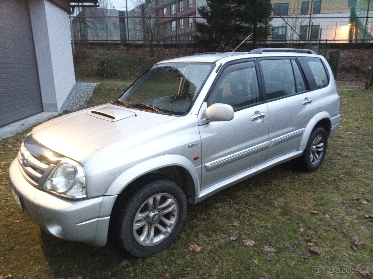 Suzuki Grand Vitara XL7 2,0 HDI r.v. 2004