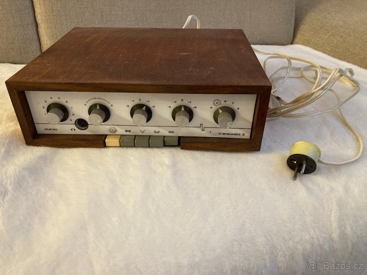 Retro zesilovač na součástky