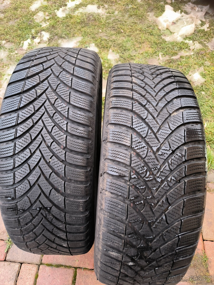 2 zimní pneumatiky 205/55/16 SEMPERIT