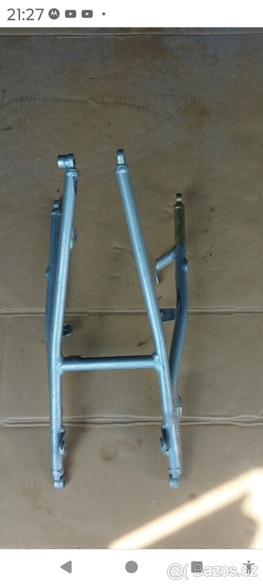 Predám podsedadlovy rám na Vor