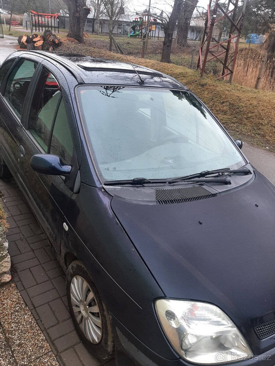 Renault scenic