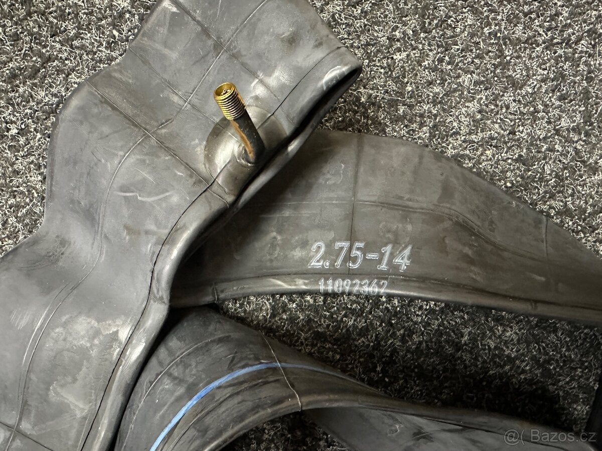 Duše 14 x 2,75 ohnutý ventilek