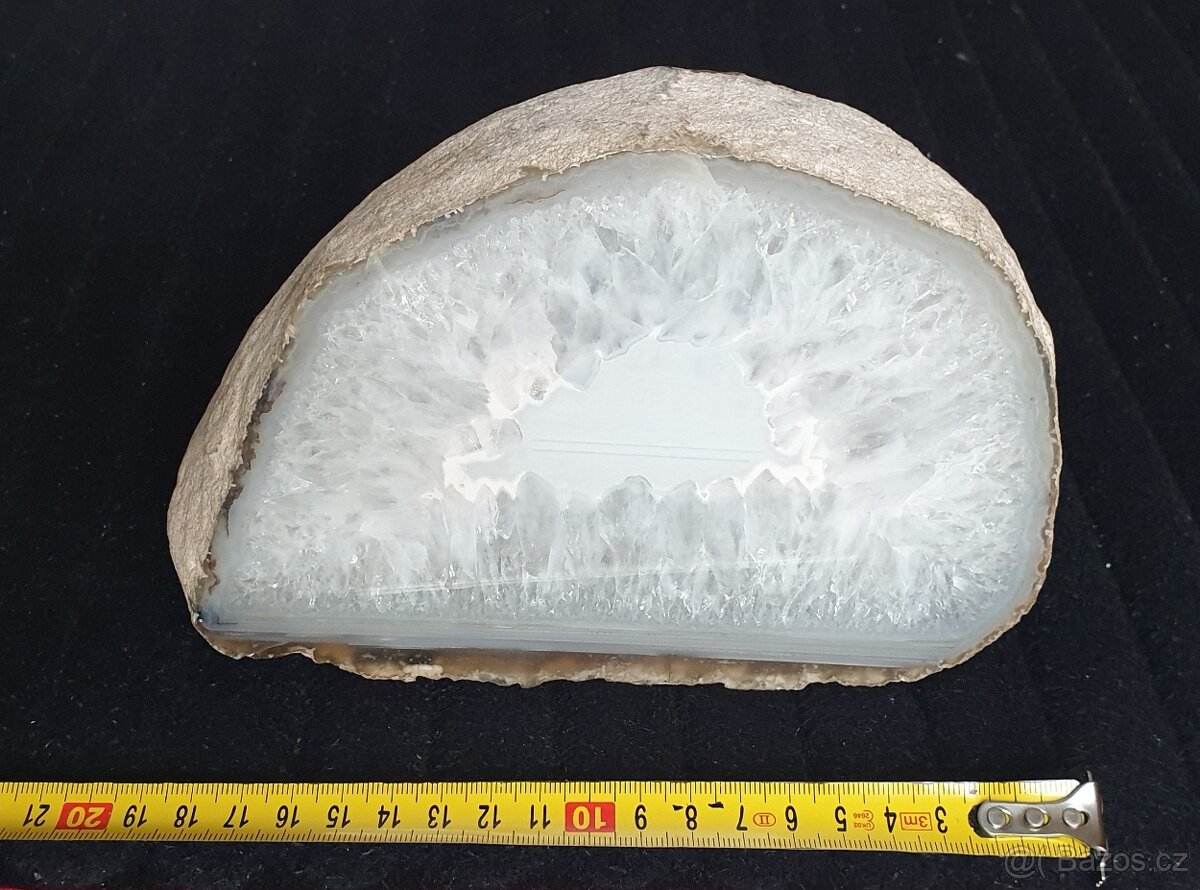 geoda achát - Brazílie 2,4kg
