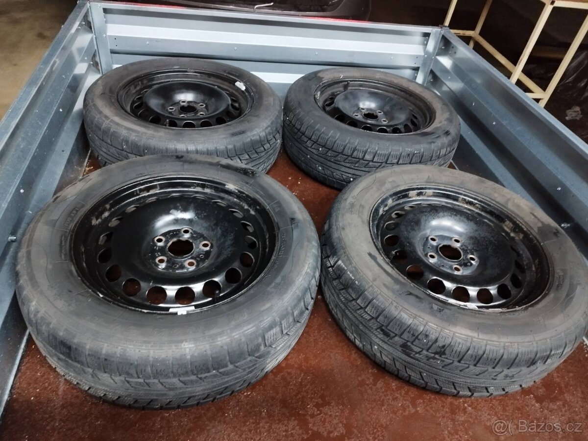 Zimní sada kol 215/60 R16