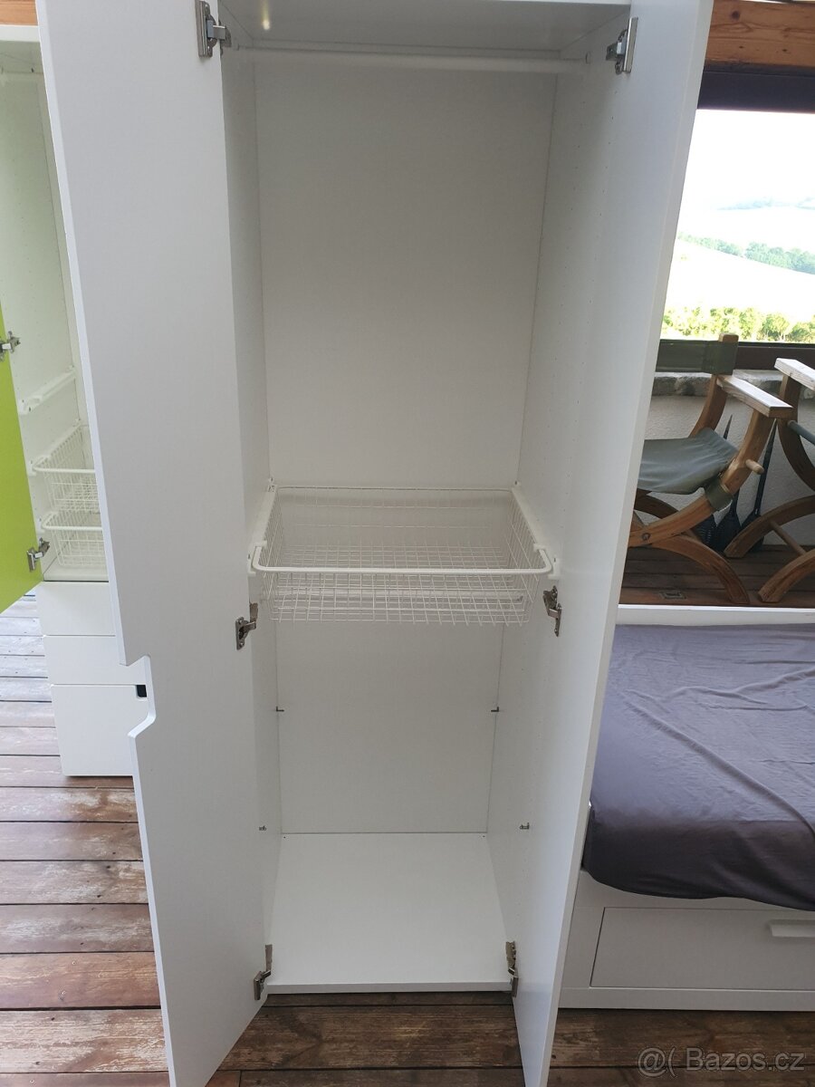 dětská šatní skříň IKEA