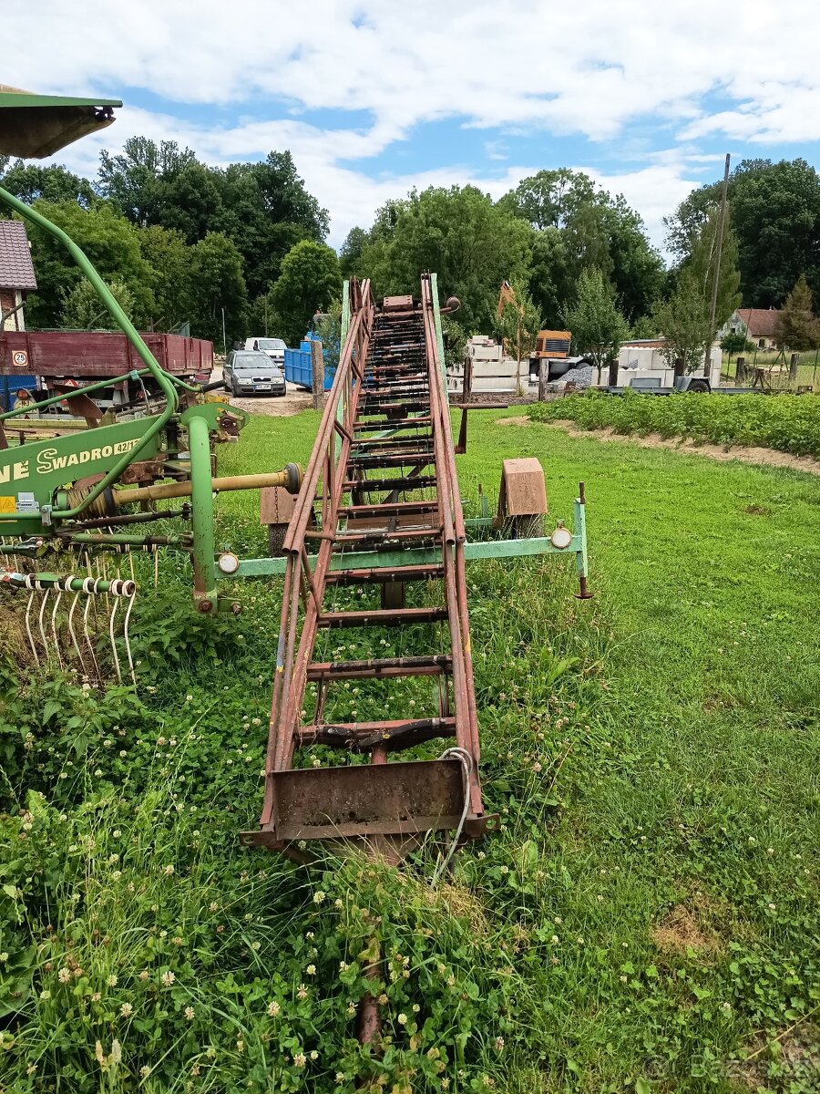 Výsuvný žebřík