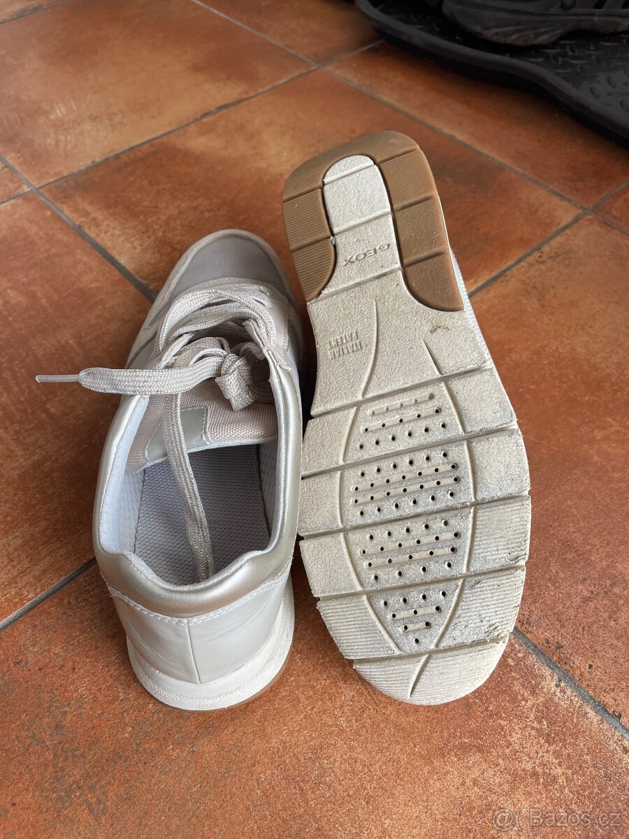 Boty Geox 39