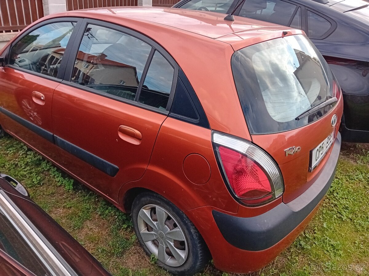 Kia Rio 2-1,4i-71kw....