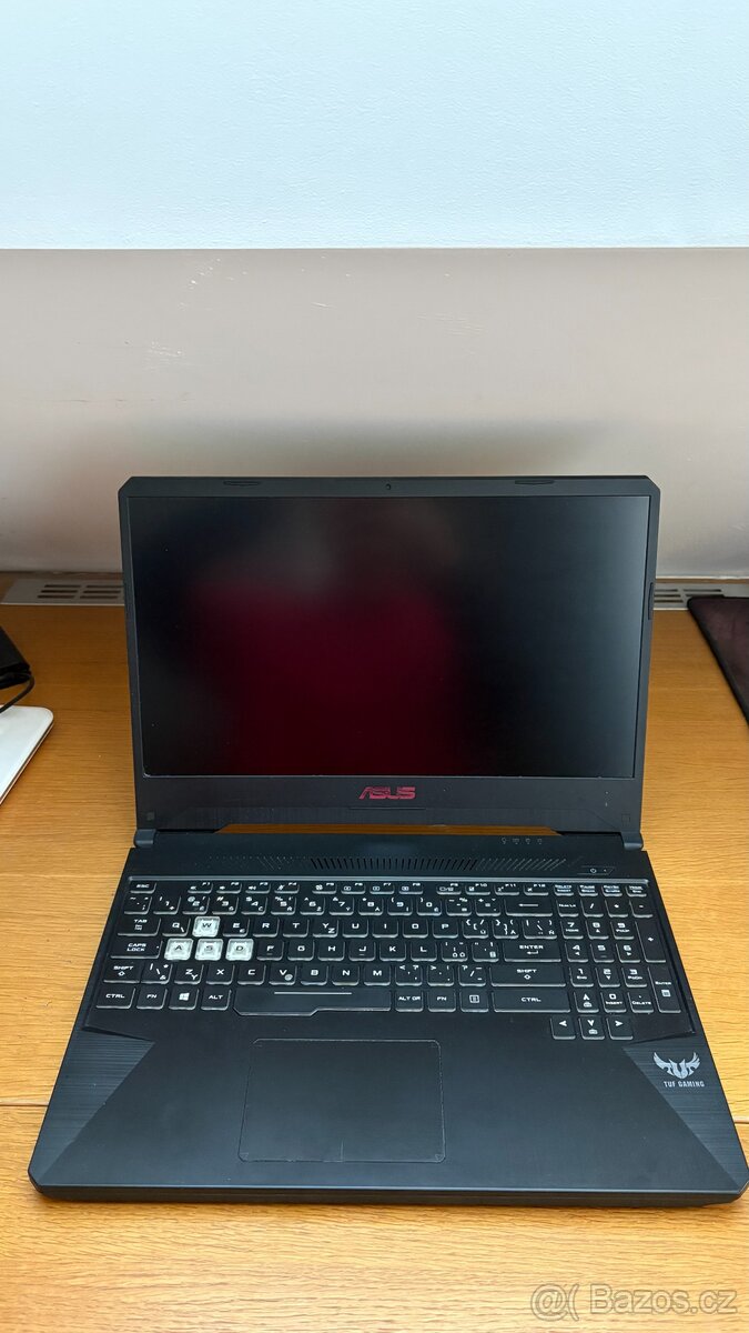 Herní notebook Asus TUF Gaming FX505DU-AL130T