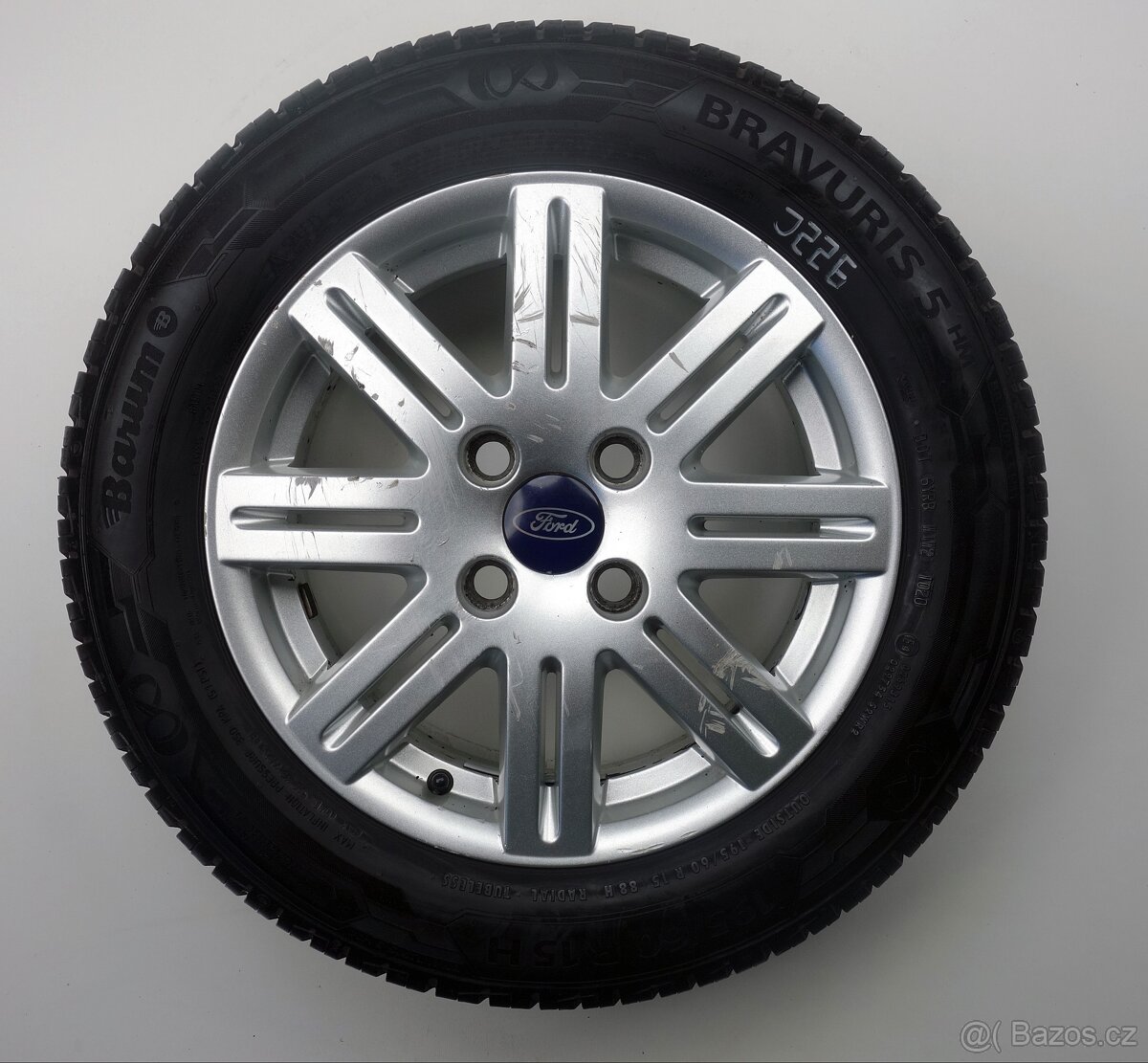 Ford Focus - Originání 15" alu kola - Letní pneu