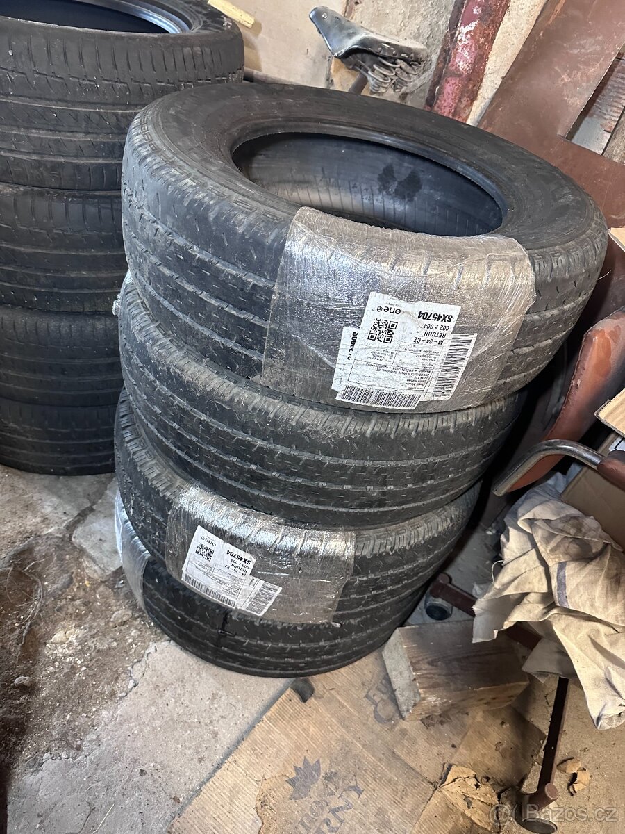 Letní sada pneu 225/65 R16C - Nokian