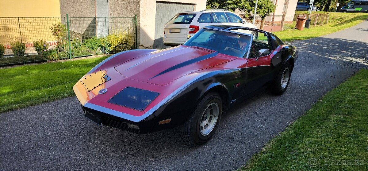Prodám CHEVROLET CORVETTE C3 Stingray 1974 MANUAL