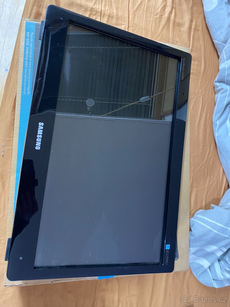 dotykový SAMSUNG SYNCMASTER LD220Z