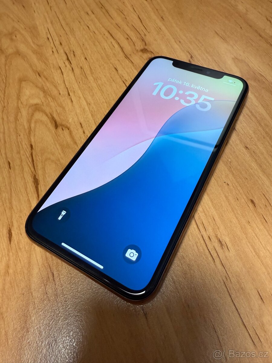 iPhone XS 64GB GOLD