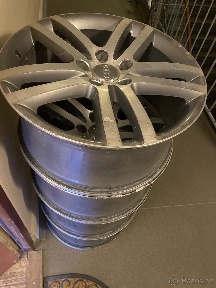 alu kola na audiQ7 L