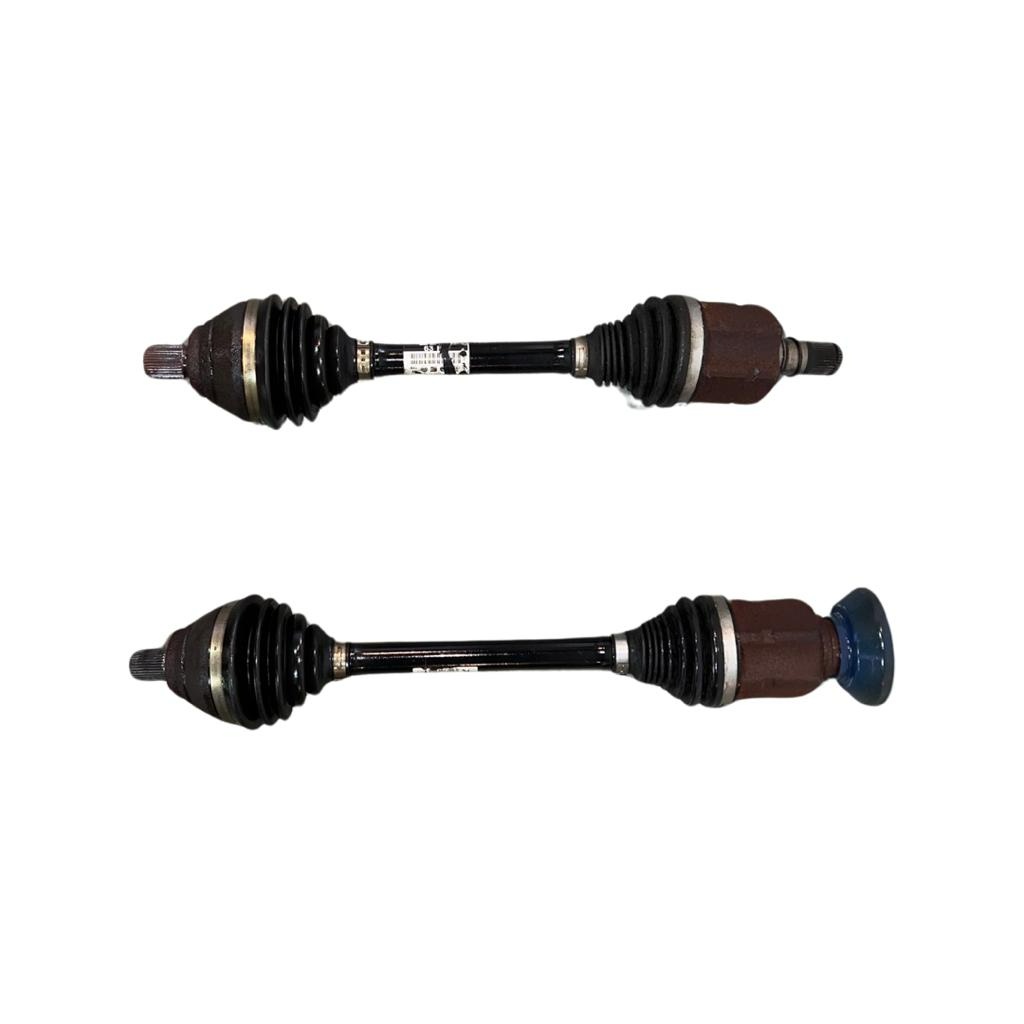 Levá poloosa + Pravá poloosa 5N0407763F 5N040776D